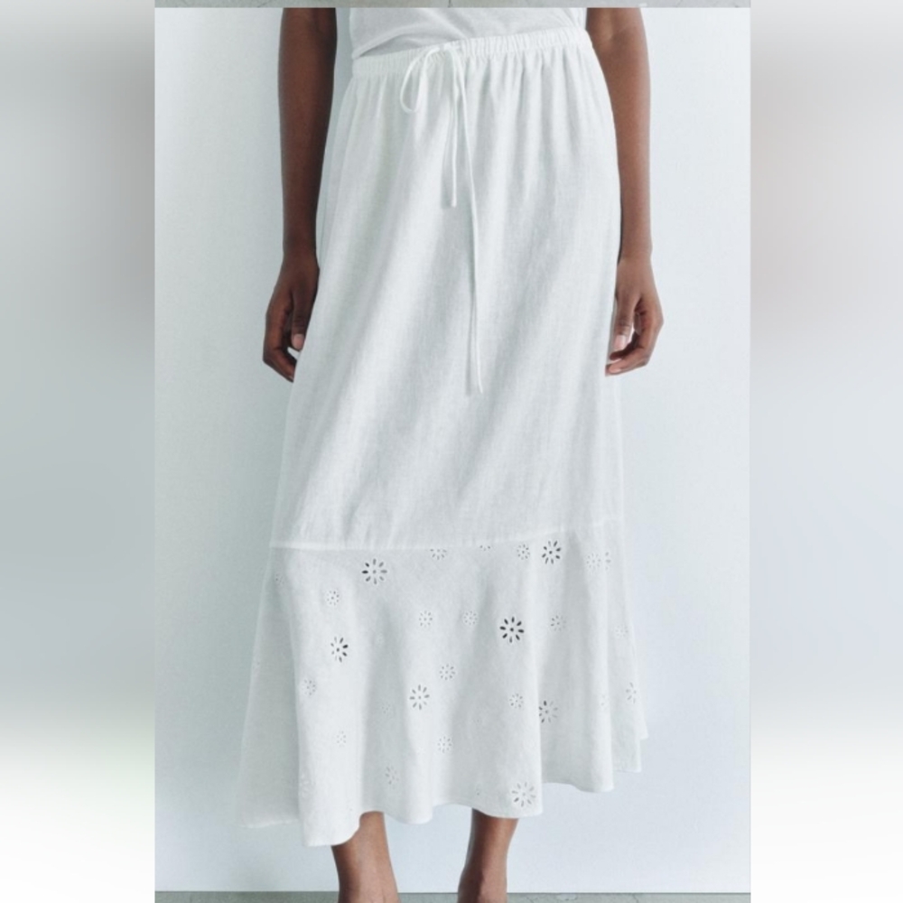 Zara Embroidered Linen Blend Eyelet Casual Elastic Waist Boho Maxi Skirt Sz-L